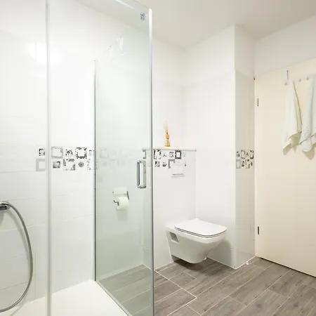 Fina オパティヤ